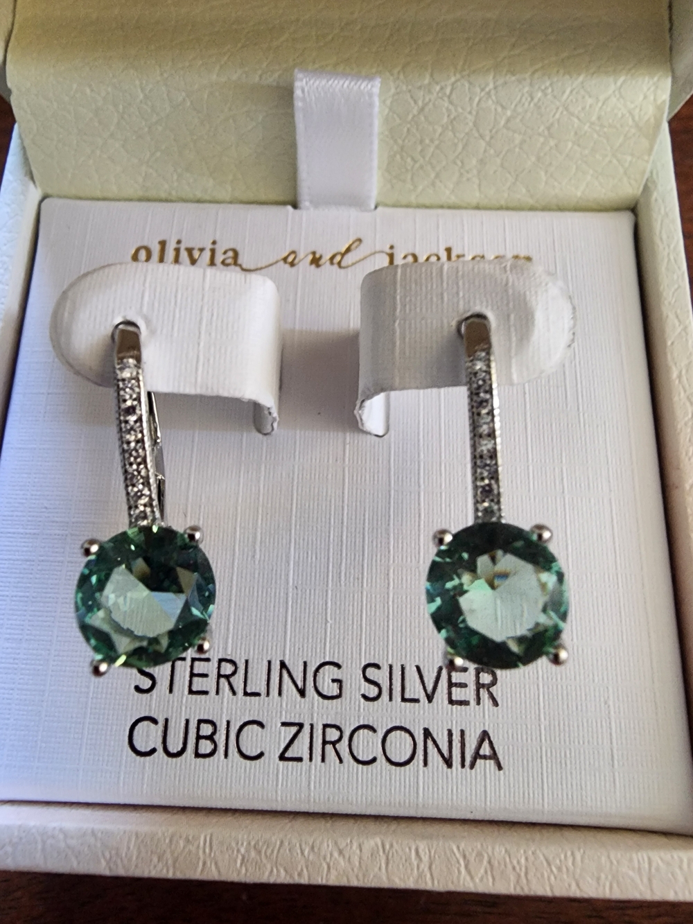 Olovia And Jackson 925 sterling silver green cubic zirconia leverback earrings
